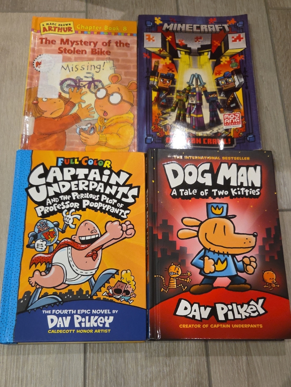 Dog Man: A Tale of Two Kitties Captain Arthur Minecraft